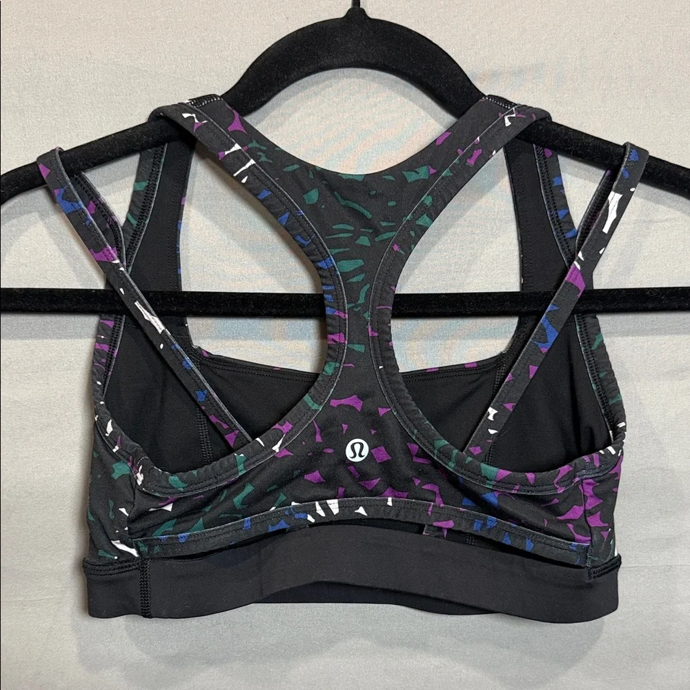 Lululemon Athletica Black and Purple‎ Splendour Bra, Size 6